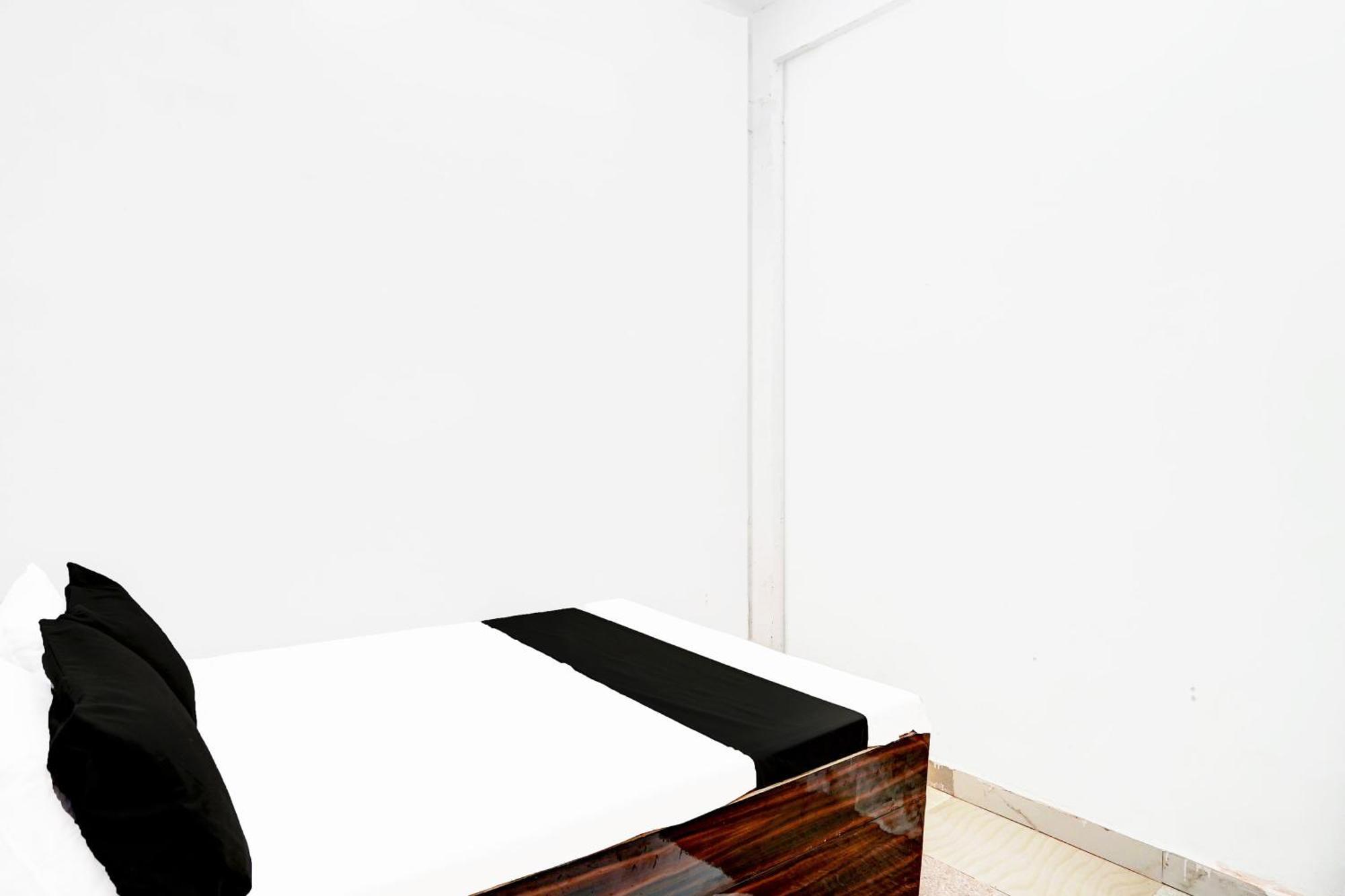 Hotel O Royal Palace Kanpur Ngoại thất bức ảnh
