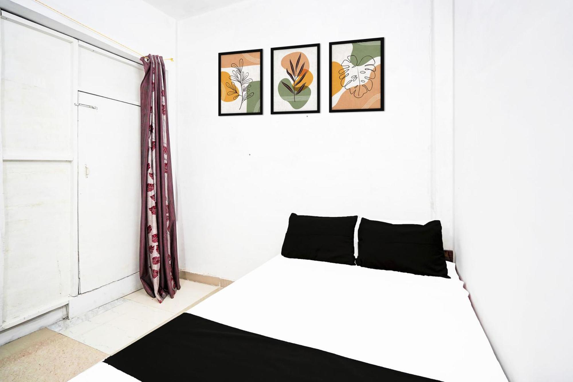 Hotel O Royal Palace Kanpur Ngoại thất bức ảnh